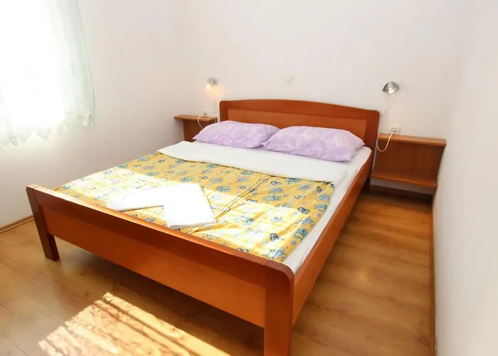 公寓 In Mit Eigenem Balkon By Interhome