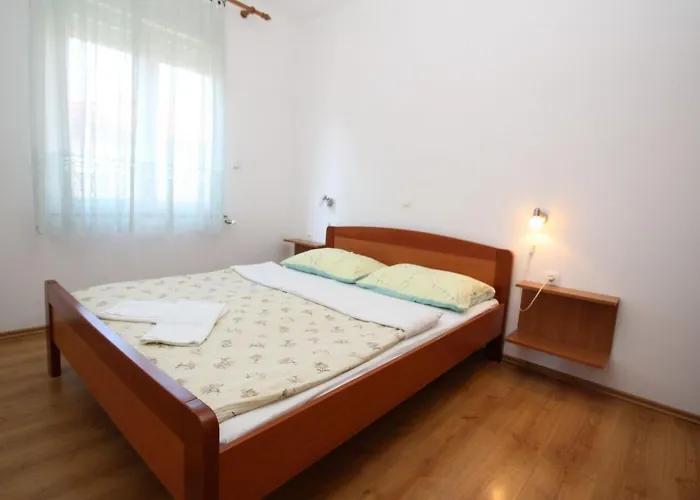 In Mit Eigenem Balkon By Interhome